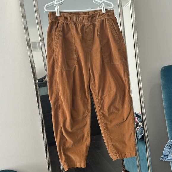 Like brand new! Old Navy mustard straight leg corduroy pants - Picture 2 of 5